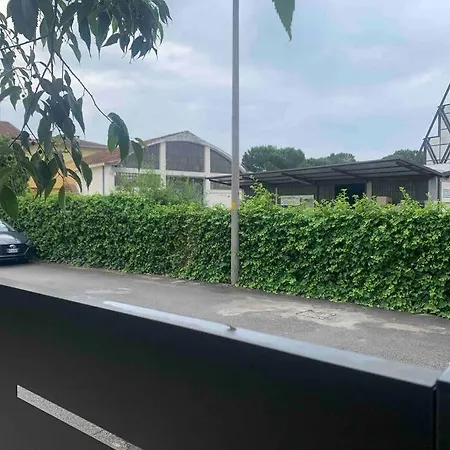 Studio In Perlar, Veronafiera ヴェローナ